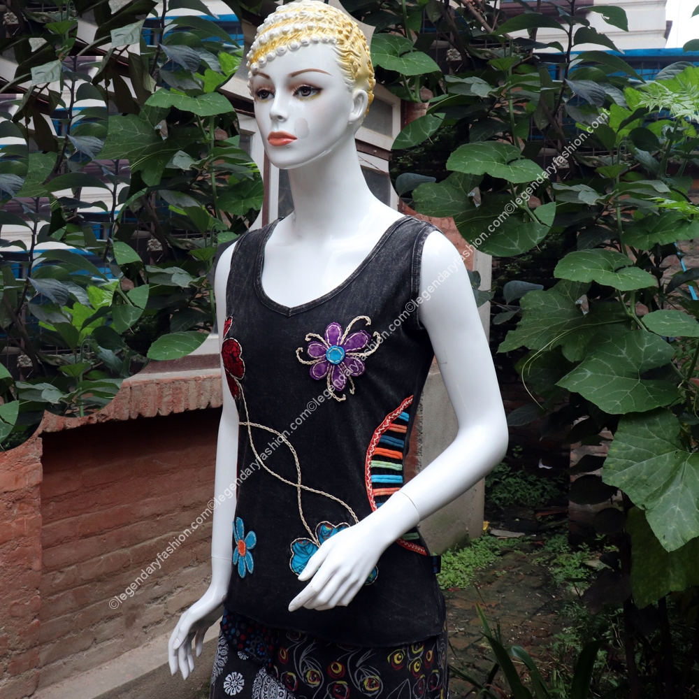 ladies-sando-hippies-right-lfc-277